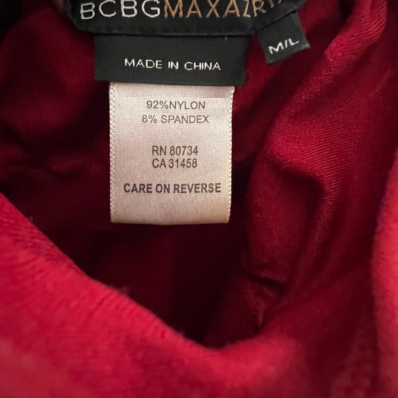 Red Sinching BCBG MaxAzria Halter Top M/L - Picture 2 of 3